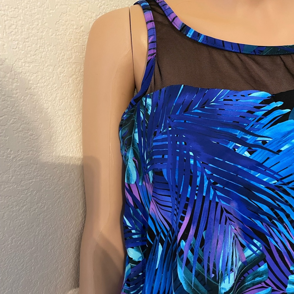 Blue Tropical Print Layered Tank Top - Picture 2 of 3